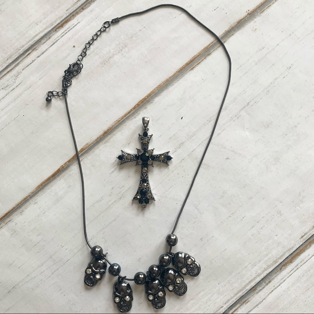 Skull cross necklace bundle